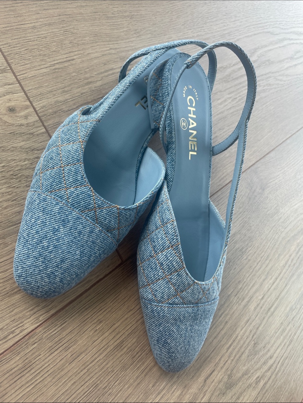 CHANEL Denim Quilted Slingback Flats in Light Blue - Picture 2 of 8
